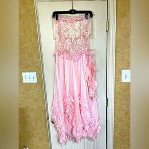 Fredric’s f Hollywood Pink Intimate Sleepwear with sleeves & panties